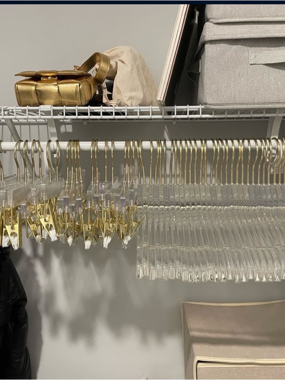 Acrylic Hangers 60 Pack, Premium Crystal Clear Hangers with Gold Hook